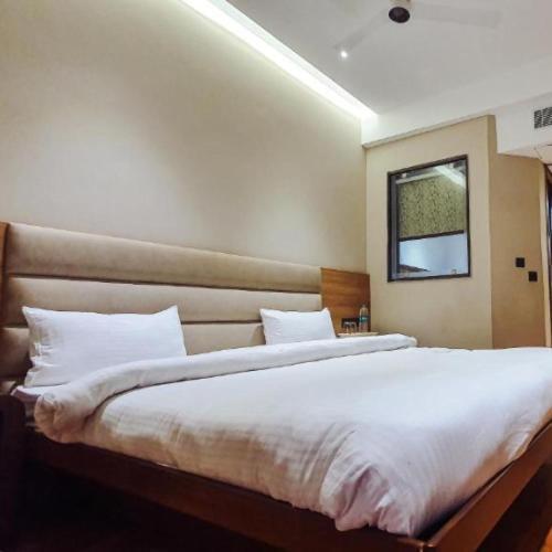 Hotel Ashish Continental Phagwara Ngoại thất bức ảnh